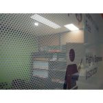 Sticker Oneway Vision Print UV + Instalasi - Gambar 4