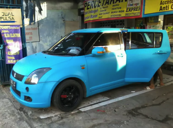 2024/08/568.png Wrapping Sticker Mobil - SMALL - ORACAL 651 & MAXDECAL STD - Gambar 1